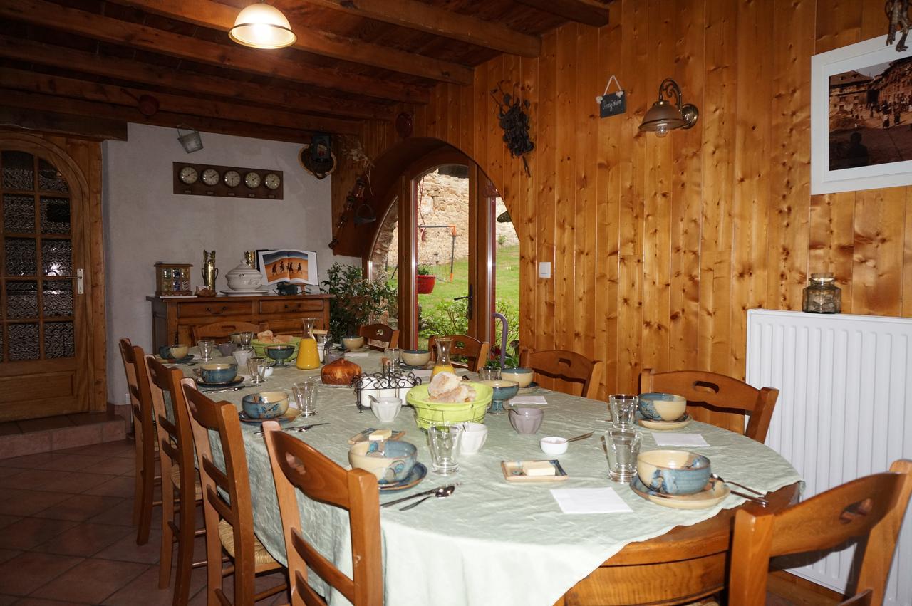 Du Thiollet Bed & Breakfast 3*